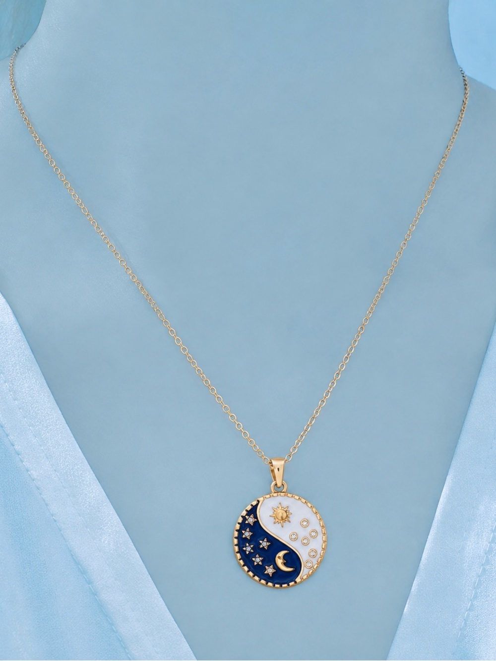 “Night vs Day” Yin Yang Sun Moon Blue White Star Crystal Gold Medallion Necklace - Picture 3 of 8